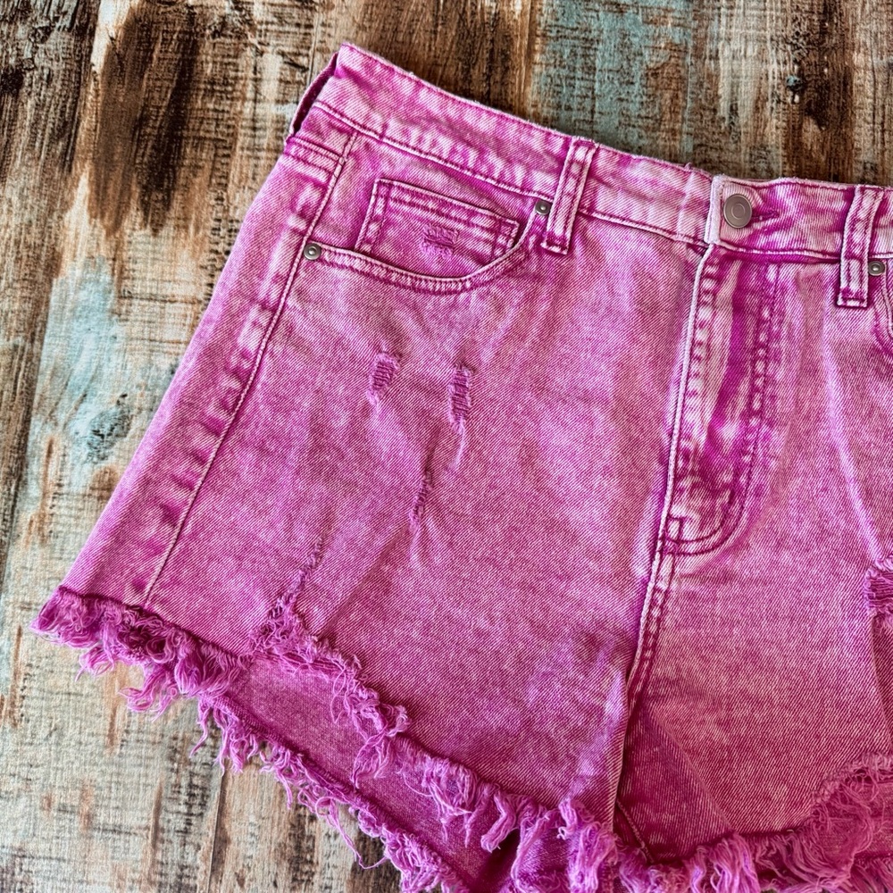Women’s “Celebrity Pink” High-waisted Jean Shorts | #B8 - Picture 3 of 12